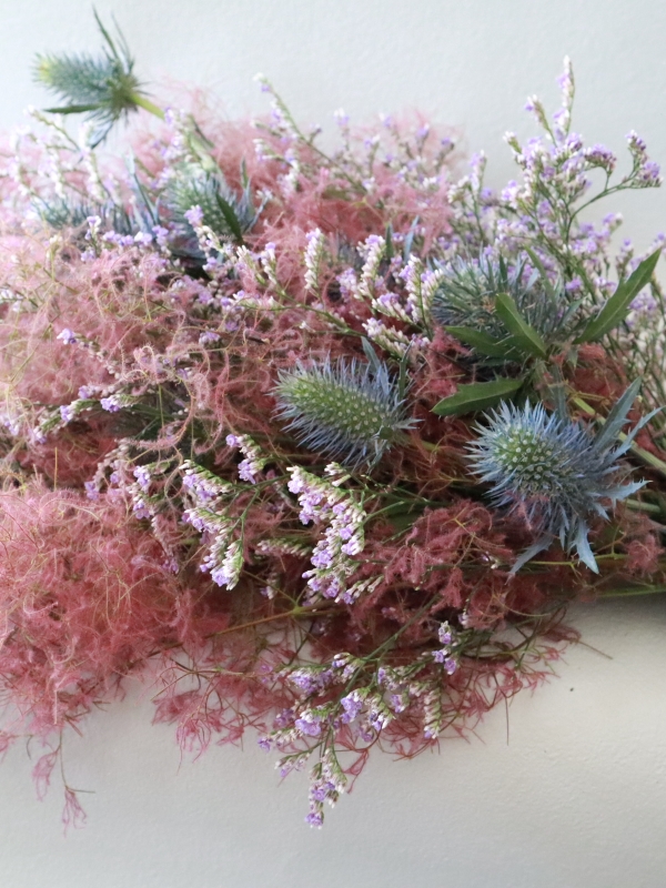 スモークツリーのスワッグ｜Fla-co（フラコ） - フラワーアレンジ作品