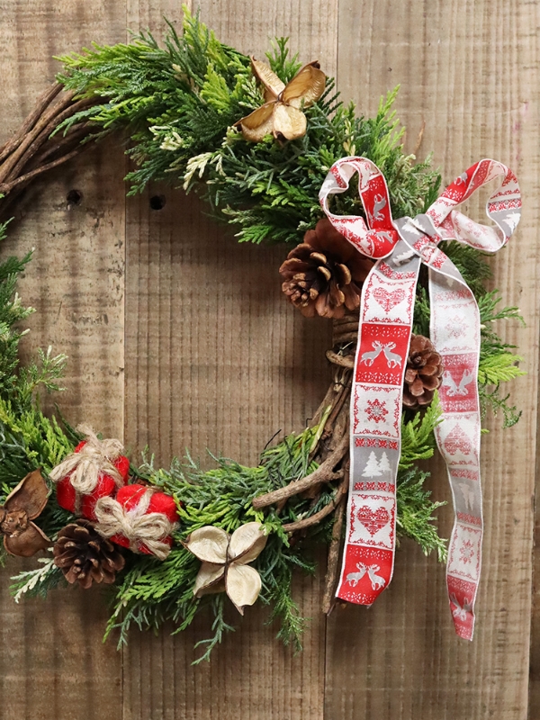ナチュラル北欧風クリスマスリース
