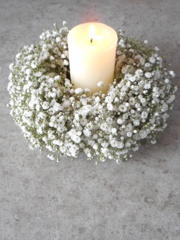 かすみ草リース かすみ草の花言葉のひとつが"感謝"

別れの季節がやってきます
お世話になった方や大切な方へ感謝の気持ちを込めてかすみ草リースを贈るのもおすすめです plus F.