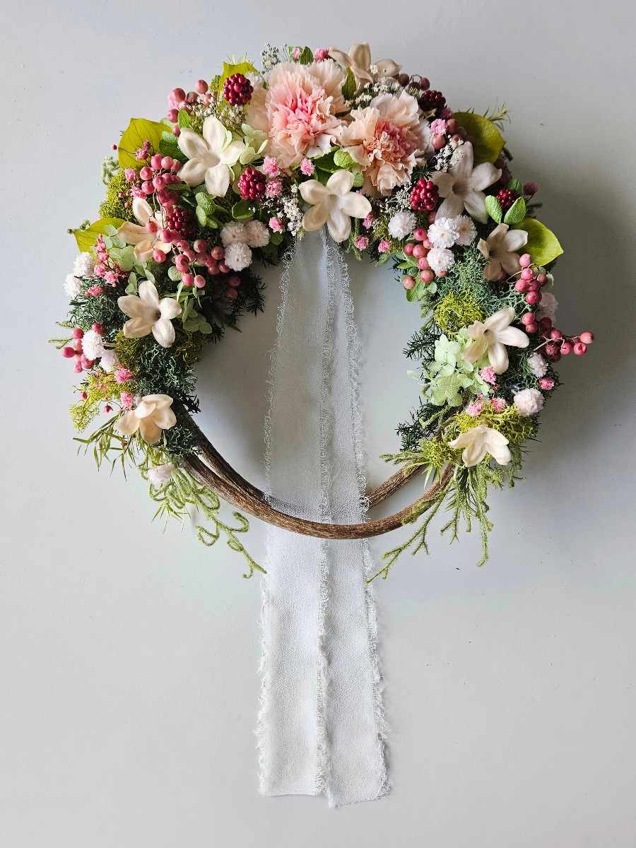 祝福のハーフリース｜Fla-co（フラコ） - フラワーアレンジ作品投稿サイト 