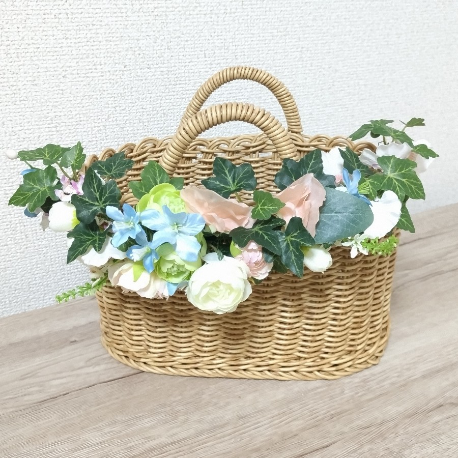 春の籠バッグ
