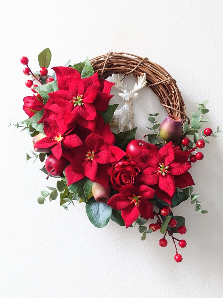 ポインセチアとトナカイのリース｜Fla-co（フラコ） - フラワー