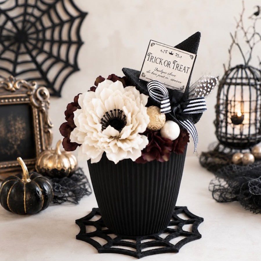 大人可愛い♡フェザーハットのブラックハロウィン