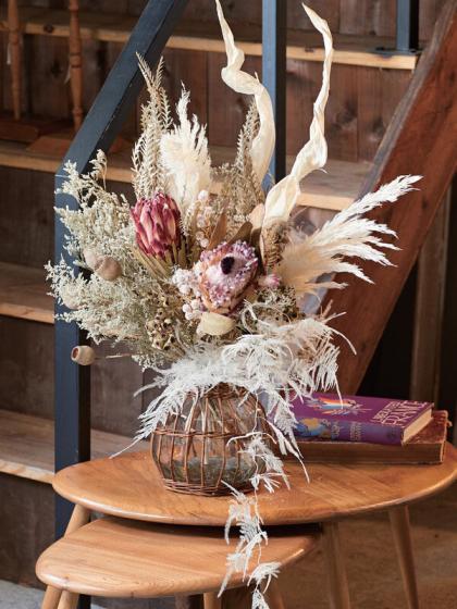 ドライ】大地農園/プロテア・ヴィーナス 1本 N/40350-000 - 花材通販は