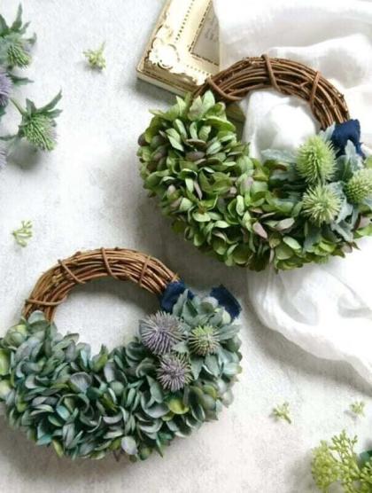 パンパスグラスとアナベルのブルーなフライングリース エリンジウム