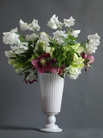 クリスマスローズ様＆グリーンと木ノ実小花達クリスマスカラーリース3個セット ポイント5倍中 9/26 09:59迄】 クリスマス リース とりよせ品