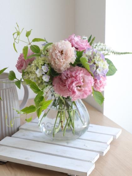 生花】大島の小玉アジサイ(ピンク〜紫系)30cm〜1本に一輪つき