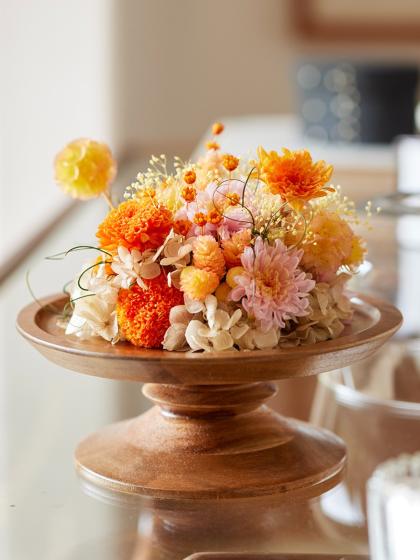 ★ヴィンテージスタンド★　ドライフラワーやフィギュア等を飾る台にどうぞ ☆ヴィンテージスタンド☆ ドライフラワーやフィギュア等を飾る台に