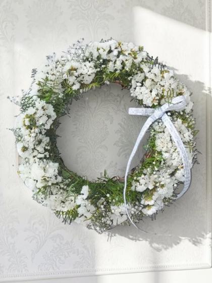 スターチスのホワイトリース 生花】スターチス(白)50-60cm程度【OR-5】 - 花材通販はなどんやアソシエ